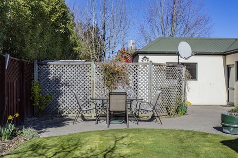 Photo of property in 23 Rickton Place, Rangiora, 7400
