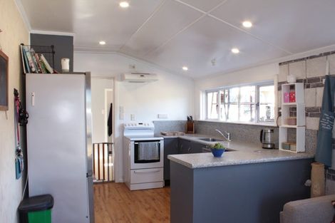 Photo of property in 10 Tarbetness Street, Herbert, Oamaru, 9495