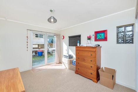 Photo of property in 52b Weldene Avenue, Glenfield, Auckland, 0629