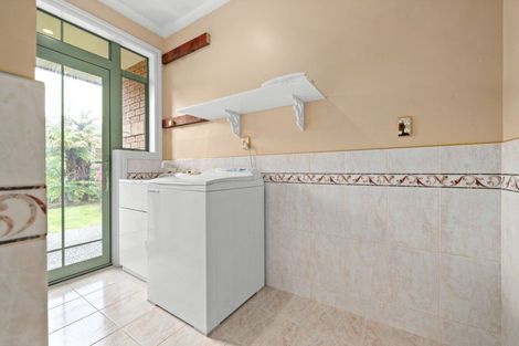 Photo of property in 17 Te Puroa Place, Huntington, Hamilton, 3210