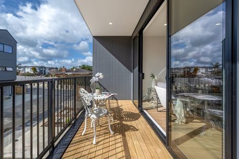 Photo of property in 10 Clementine Place, Bucklands Beach, 2014