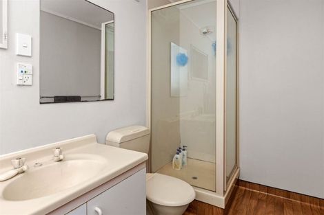 Photo of property in 84 Milton Road, Bluff Hill, Napier, 4110