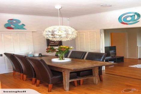 Photo of property in 6 Willowbrook Place, Titirangi, Auckland, 0604