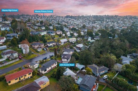 Photo of property in 25a Hewlett Road, Massey, Auckland, 0614