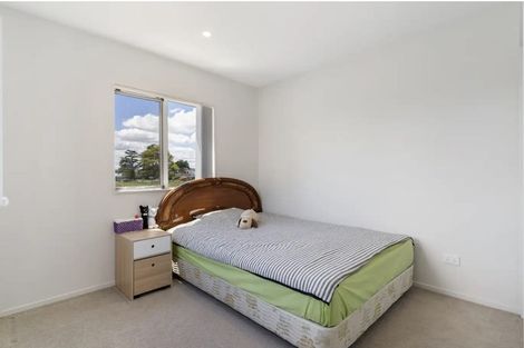 Photo of property in 63 Divide Loop, Takanini, 2112
