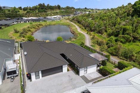 Photo of property in 84 Pakanga Grove, Pyes Pa, Tauranga, 3112