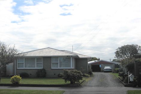 Photo of property in 42 Wychwood Crescent, Bishopdale, Christchurch, 8053