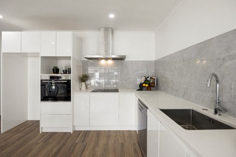 Photo of property in 2/5 Camden Place, Pukete, Hamilton, 3200