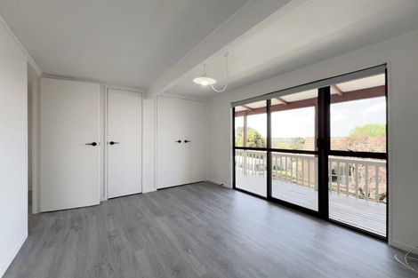 Photo of property in 131 Oaktree Avenue, Browns Bay, Auckland, 0630