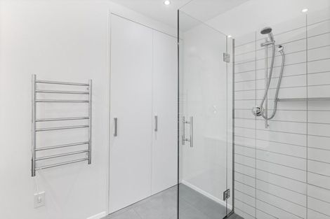 Photo of property in 2045 Queen Charlotte Drive, Ngakuta Bay, Picton, 7281