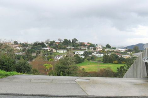 Photo of property in 25 Ogle Crescent, Te Kamo, Whangarei, 0112