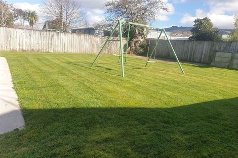 Photo of property in 23 Palmer Crescent, Silverstream, Upper Hutt, 5019