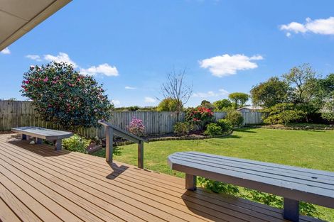 Photo of property in 16 Hydro Road, Edgecumbe, 3120