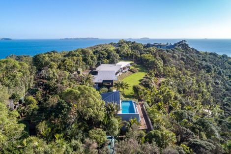 Photo of property in 209 Delamore Drive, Oneroa, Waiheke Island, 1081