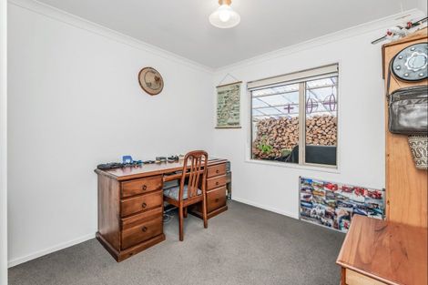 Photo of property in 72 Rotherham Drive, West Melton, 7618