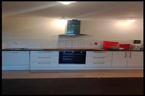 Photo of property in 15 Verran Road, Birkenhead, Auckland, 0626