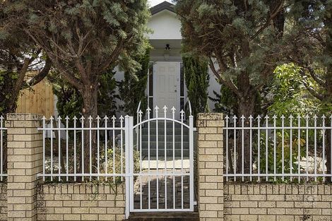 Photo of property in 34 Hugh Green Drive, Pinehill, Auckland, 0632