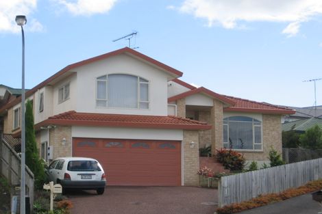 Photo of property in 11 Ryden Place, Glen Eden, Auckland, 0602