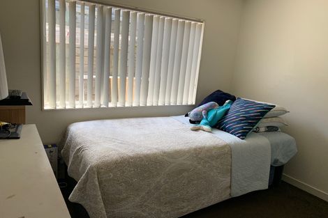 Photo of property in 12a Withers Road, Glen Eden, Auckland, 0602