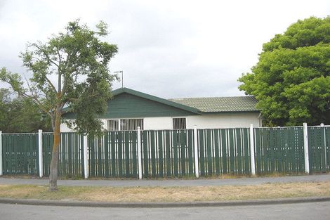 Photo of property in 6 Genista Place, Parklands, Christchurch, 8083