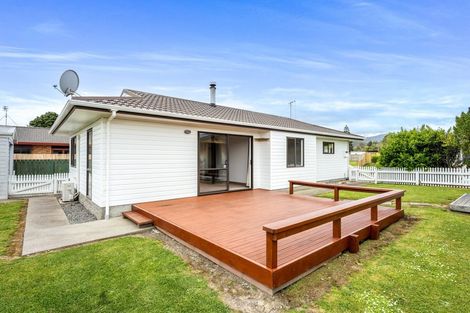 Photo of property in 11 Millhaven Place, Otaki, 5512