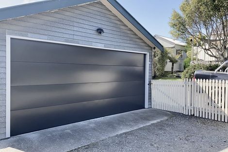 Photo of property in 17 Iwa Street, Mapua, 7005