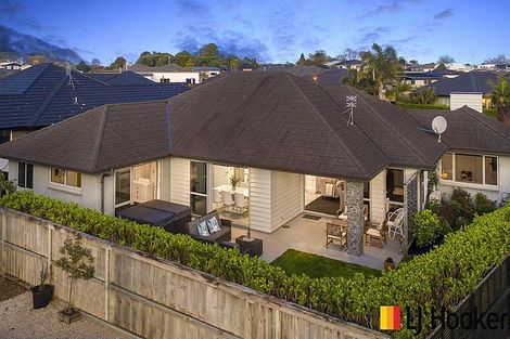 Photo of property in 6 Mirabell Place, Patumahoe, Pukekohe, 2679