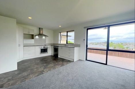 Photo of property in 11b Sharaleigh Place, Grandview Heights, Hamilton, 3200