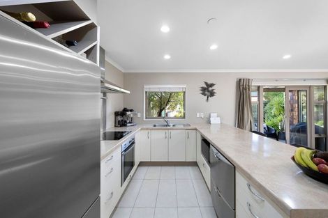 Photo of property in 42 Evergreen Crescent, Trentham, Upper Hutt, 5018