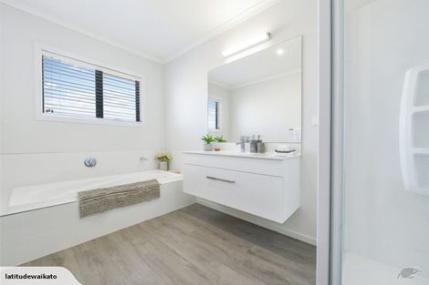 Photo of property in 4 Syrah Grove, Te Kauwhata, 3710