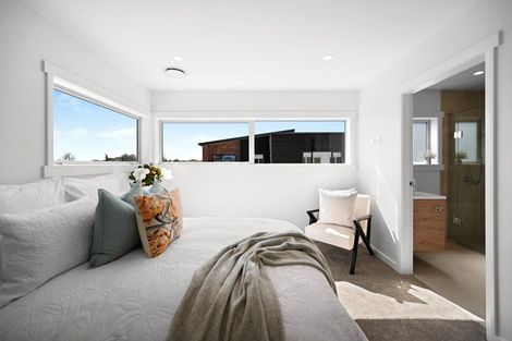 Photo of property in 45 Maanihi Drive, Rototuna North, 3210