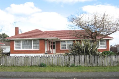 Photo of property in 49a Rollerson Street, Papakura, 2110