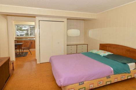 Photo of property in 12 Ringer Avenue, Matapouri, Whangarei, 0173