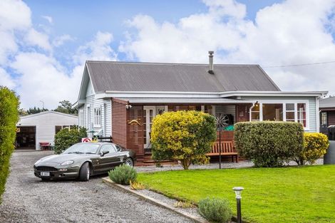 Photo of property in 18 Esther Street, Martinborough, 5711