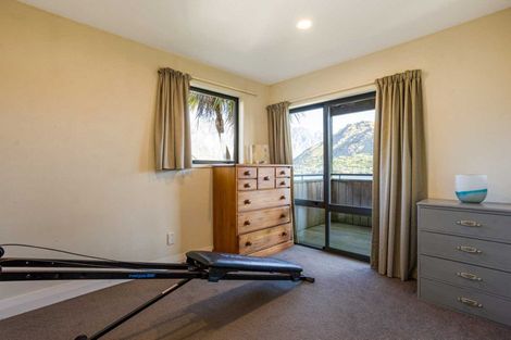 Photo of property in 15a Marina Drive, Frankton, Queenstown, 9300
