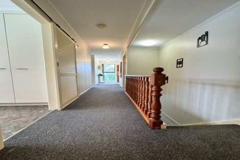 Photo of property in 7 Golf Road, New Lynn, Auckland, 0600