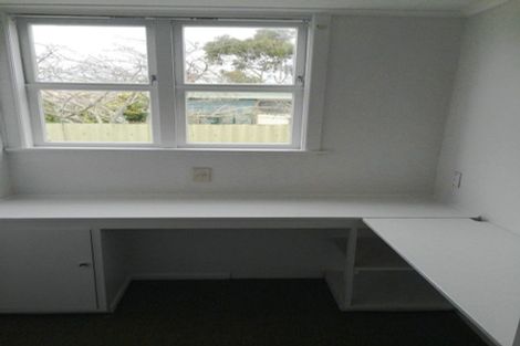 Photo of property in 2 Nield Road, Manurewa, Auckland, 2102