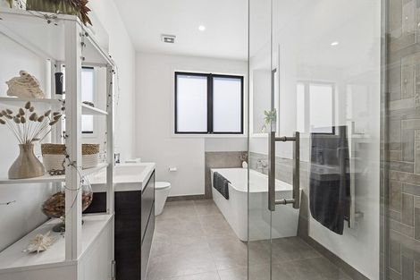 Photo of property in 3 Skysail Lane, Whitby, Porirua, 5024