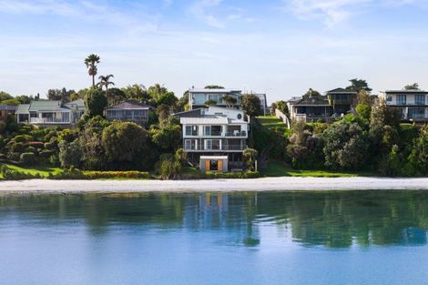 Photo of property in 109a Torkar Road, Clarks Beach, 2122