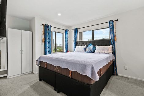 Photo of property in 35 Sapwood Crescent, Takanini, 2110