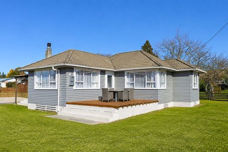 Photo of property in 2 Ngareta Road, Mourea, Rotorua, 3074