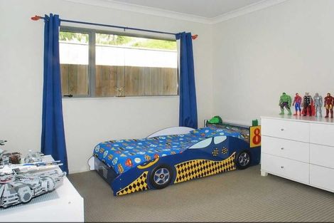 Photo of property in 82 Staithes Drive North, Whitby, Porirua, 5024