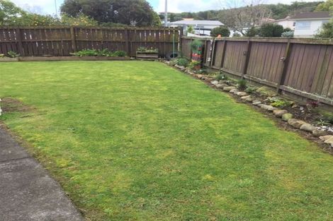 Photo of property in 89 West Harbour Drive, West Harbour, Auckland, 0618
