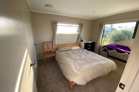 Photo of property in 16 Kassa Rise, Helensville, 0800
