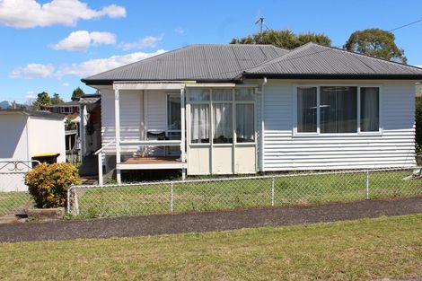 Photo of property in 16 Montrose Road, Waihi, 3610