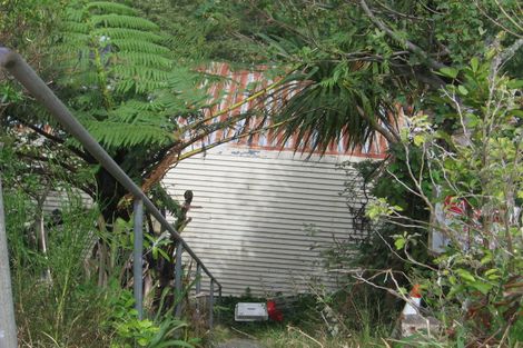 Photo of property in 12 Mataroa Avenue, Northland, Wellington, 6012