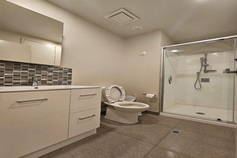 Photo of property in Shoal Haven Apartments, 305c/130 Anzac Street, Takapuna, Auckland, 0622