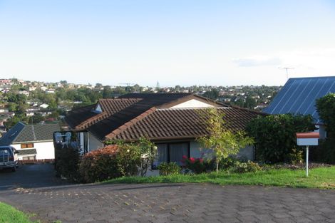 Photo of property in 93 Alton Avenue, Hillcrest, Auckland, 0627