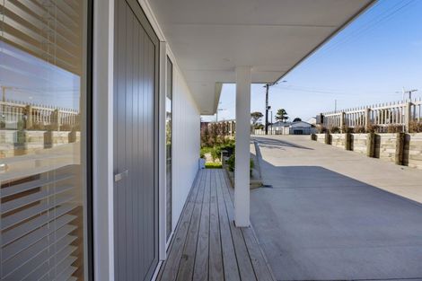 Photo of property in 284 Frankley Road, Ferndale, New Plymouth, 4310