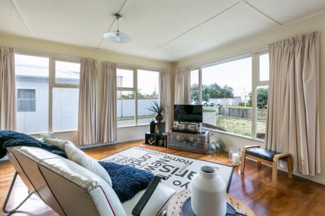 Photo of property in 107 Ferguson Street, Bay View, Napier, 4104